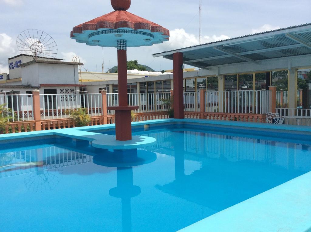 Hotel Juros Catemaco Exterior foto
